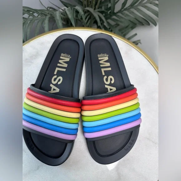 Melissa Women's MLSA 3D Scented Rainbow Striped Beach Slides Sandals size 10 - Picture 3 of 6